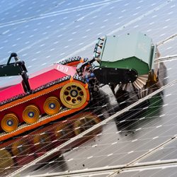 opti5-YD0520-95-web-Carre